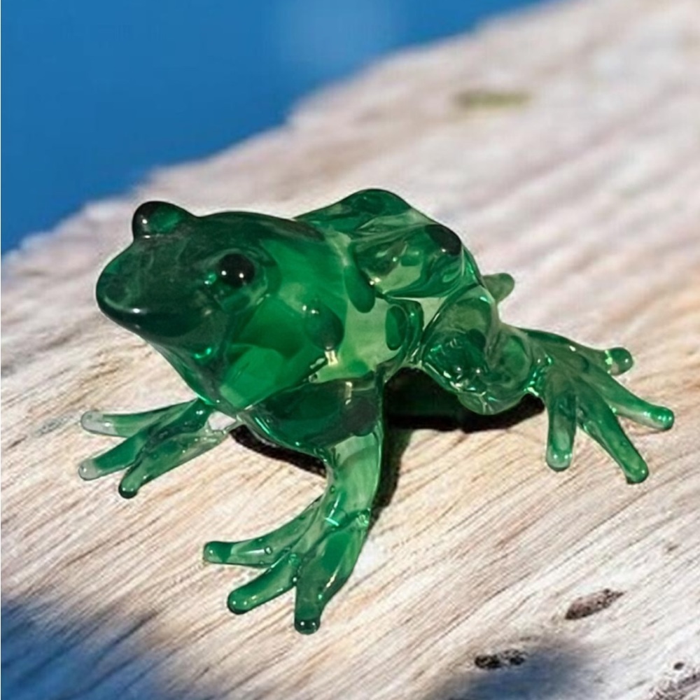 Green Glass Frog Figurine
